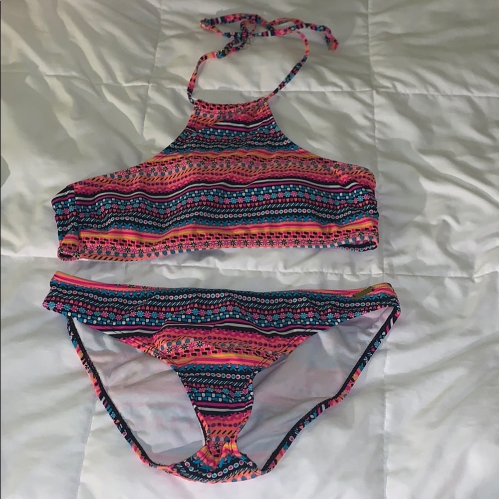 Halter top bikini